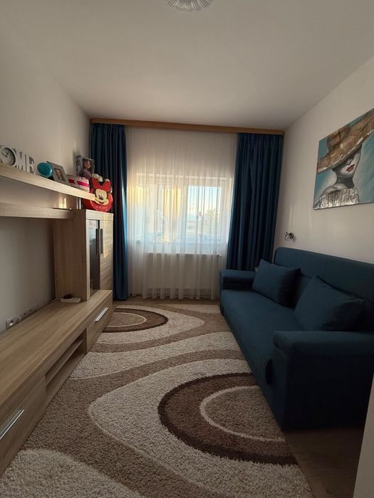 Propietar inchiriez apartament 3 camere