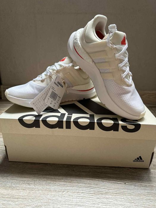 Adidas W ZHSARA маратонки