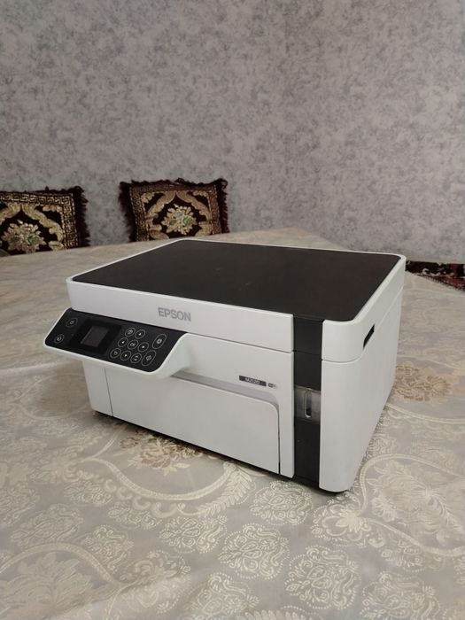 Epson M2120 xolati yangi