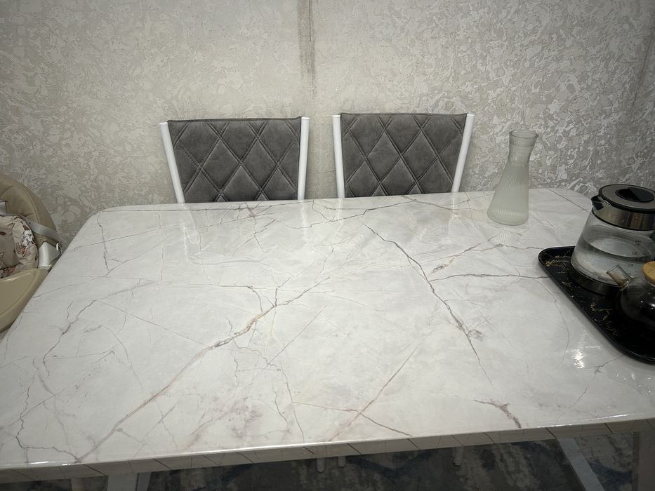 Кухонный стол мрамор. Новый