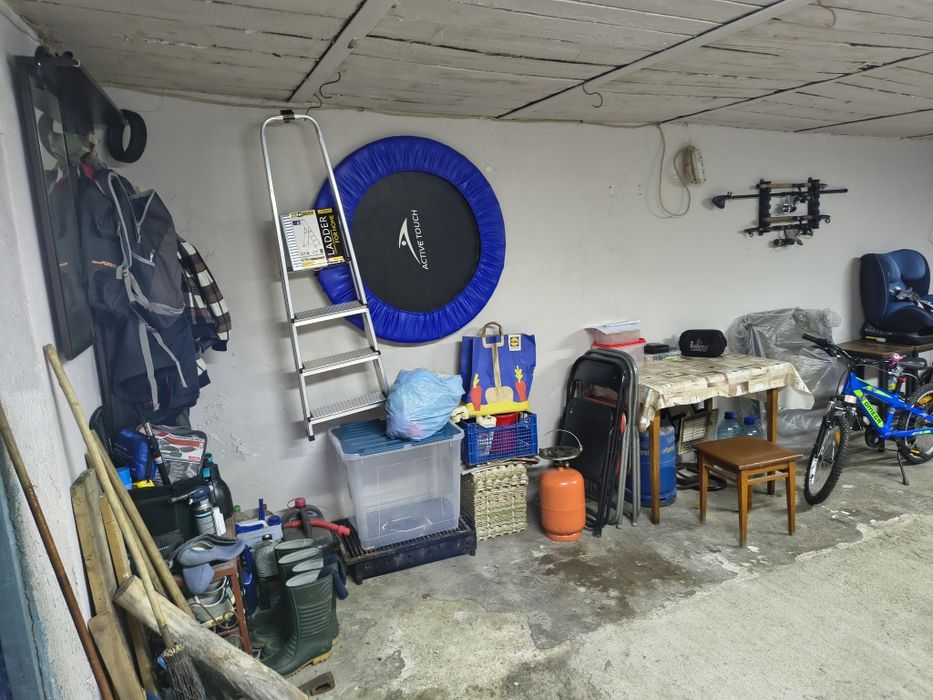 Garaj 5x6m apa curent