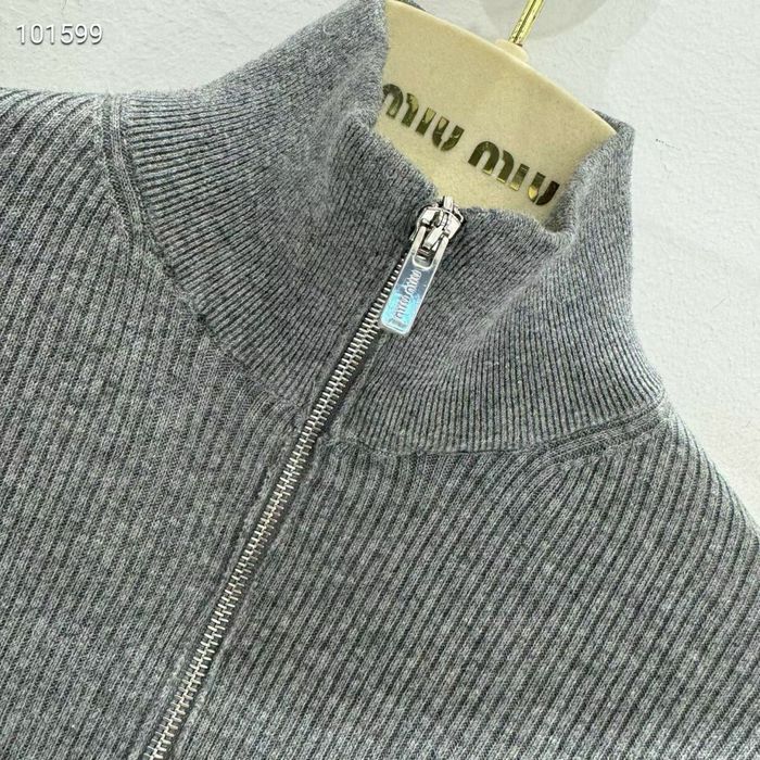 Кофта Miu Miu трикотаж