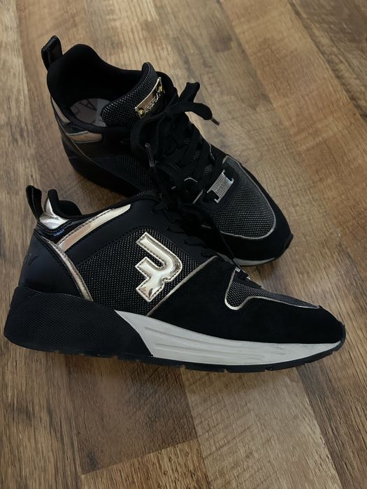 Оригинални Сникърси Replay