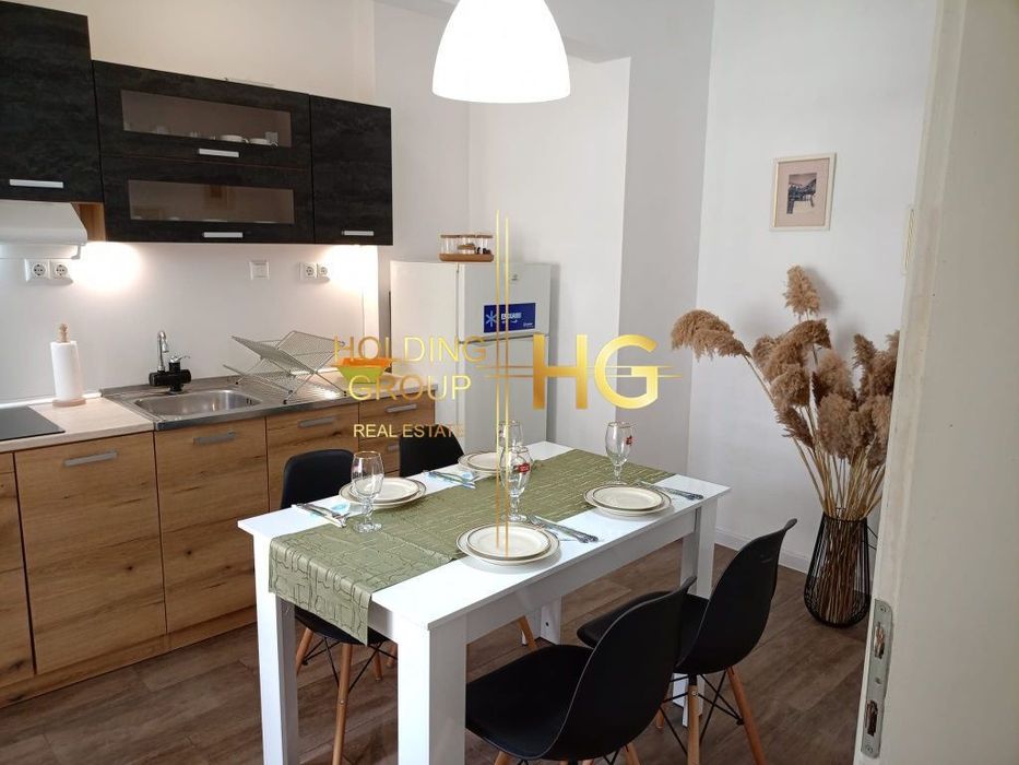 Продава се Двустаен апартамент в Варна, Гръцка махала - 70 кв.м за 3213 €/кв.м - Снимка #7