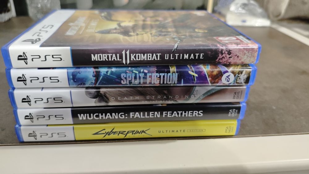 Продам или обменя игры на пс5