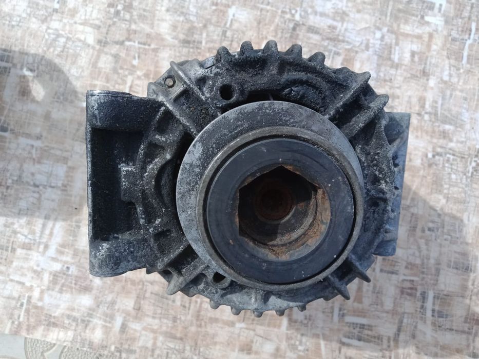 Генератор на рено