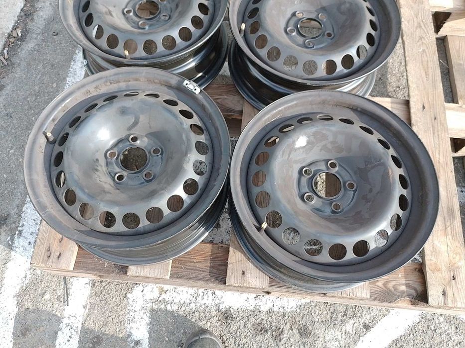 15 цола 5 х 100 мм АУДИ А1 - Оригинал - 6 Инча / ЕТ 29