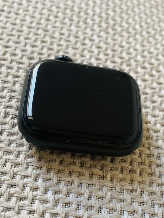 2x Apple Watch Seria 7 Nike+7/ 41 mm / GPS + Cellular / Green + Accesorii