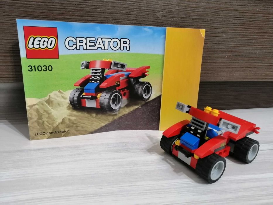 Pachet 2 seturi LEGO Creator: 31029 (3-in-1) + 31030