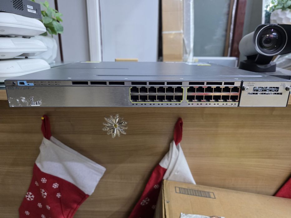 Коммутатор Cisco Catalyst WS-C3750X-24P-S