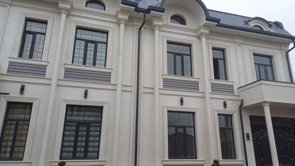 Фасад. Травертин .марморино