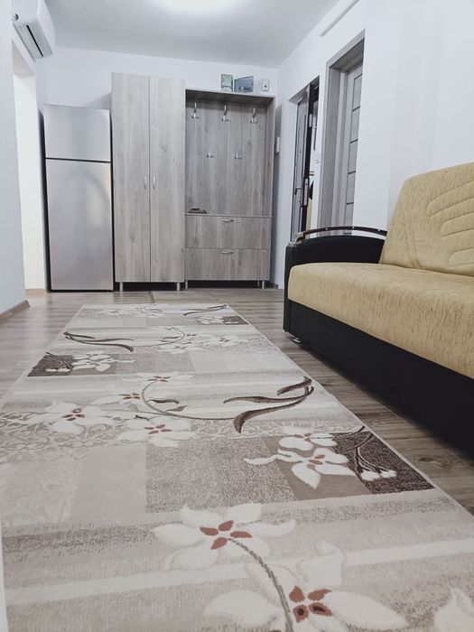 Inchiriez apartament 2 camere cartier Sarari