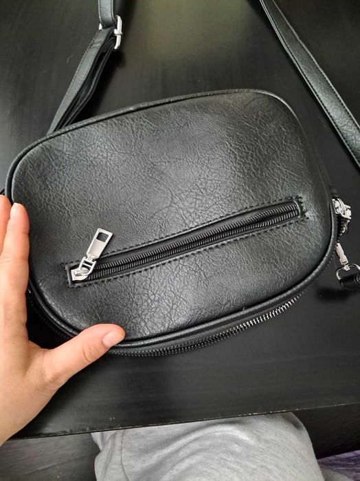 Gentuță tip borsetă,piele ecologică,nouă