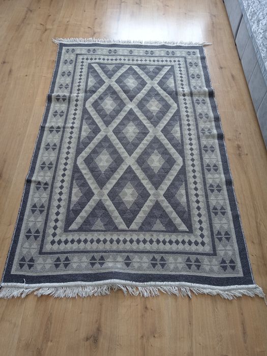 Поодаю коврики текстиль