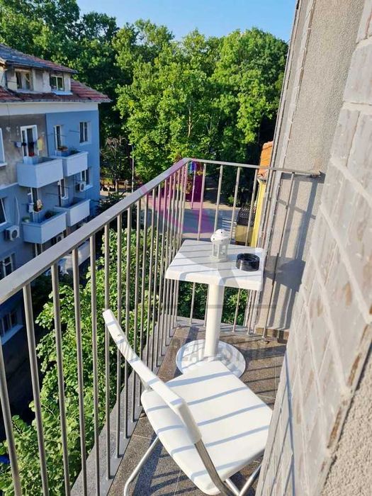 Дава се под наем Двустаен апартамент в Варна, Център - 55 кв.м за 850 € - Снимка #4