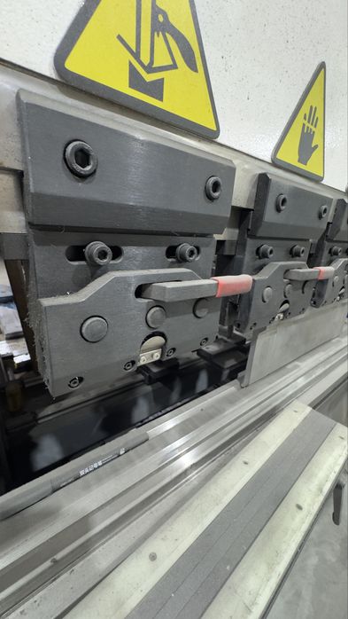 Листогиб с ЧПУ KRRASS