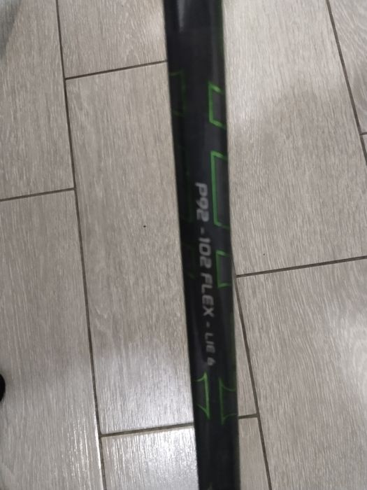 Продам клюшку Bauer Supreme