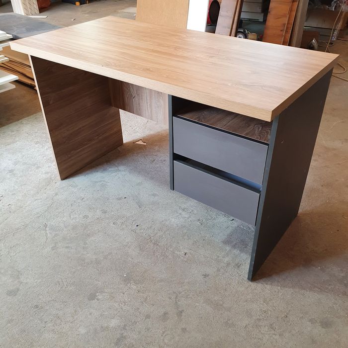 Столы офисные, компьютерные