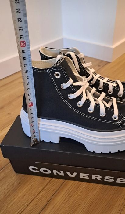 Adidasi Converse platforma marimea 37.5