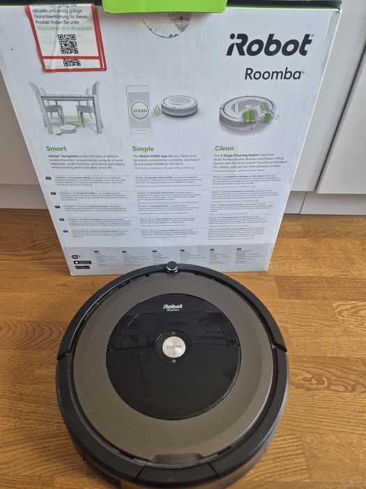 Робот прахосмукачка iRobot Roomba 896 – с кутия, в добро състояние!