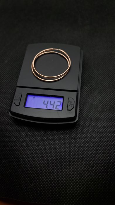 Серьги  золотые  585 пробы.