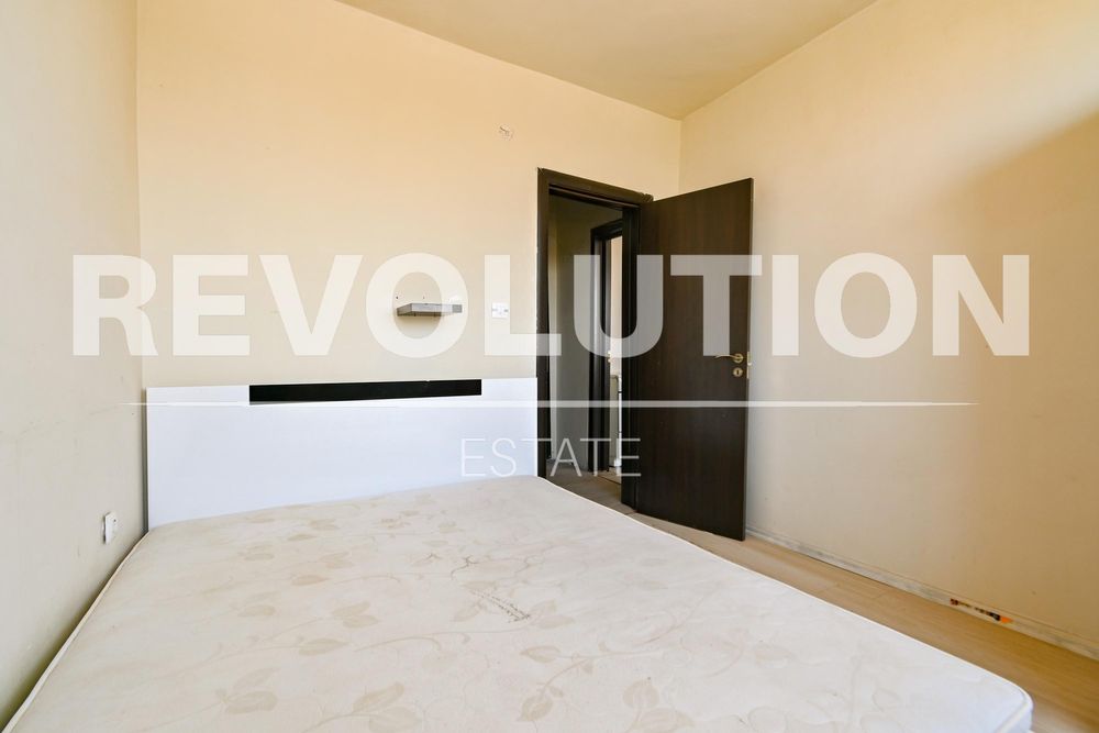 Дава се под наем Двустаен апартамент в София, Банишора - 42 кв.м за 425 € - Снимка #2