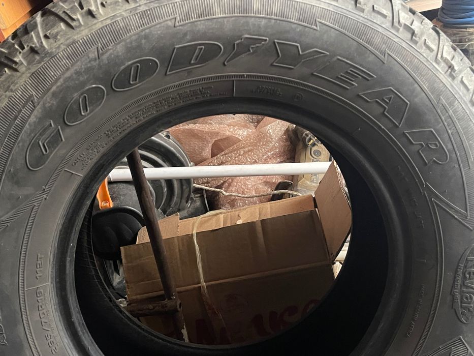 Продам резину 265/70/16