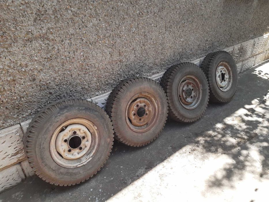 4 х Гуми с Джанити 6-70х13