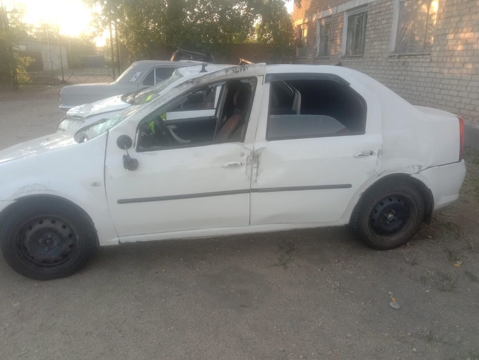 Продам Рено логан по запчастьям