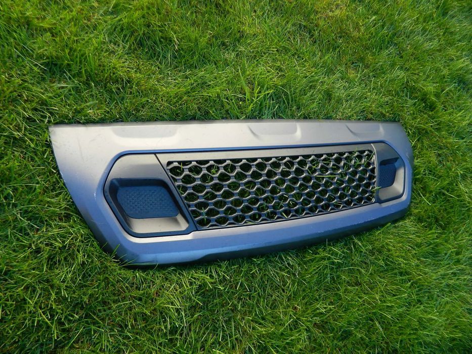 Grila inferioara bara fata Jeep Compass model 2021-2023 cod 60936026