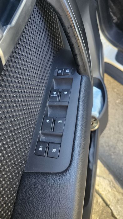 Продавам шевролет каптива