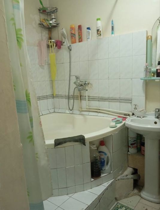 Продаю 2/4/9 Сергели-2