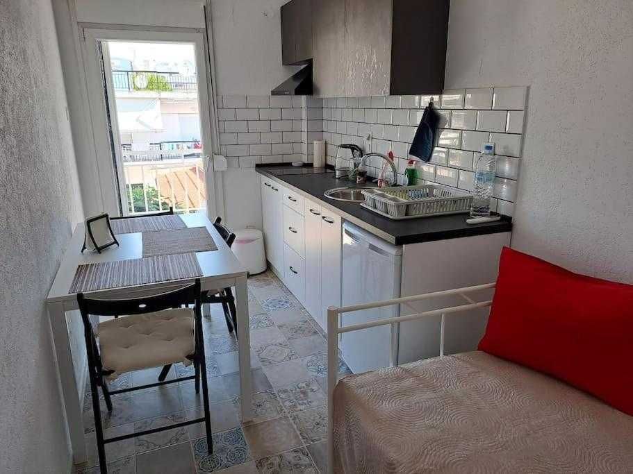 Идеалният ваканционен дом в Гърция – апартамент на крачка от плажа