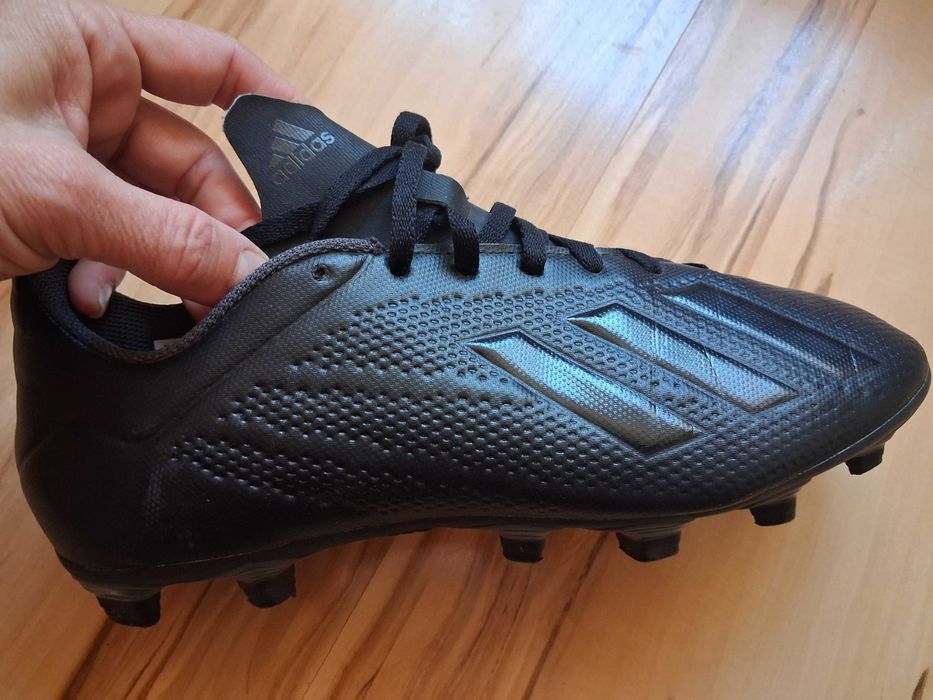 Бутонки Adidas 40 размер