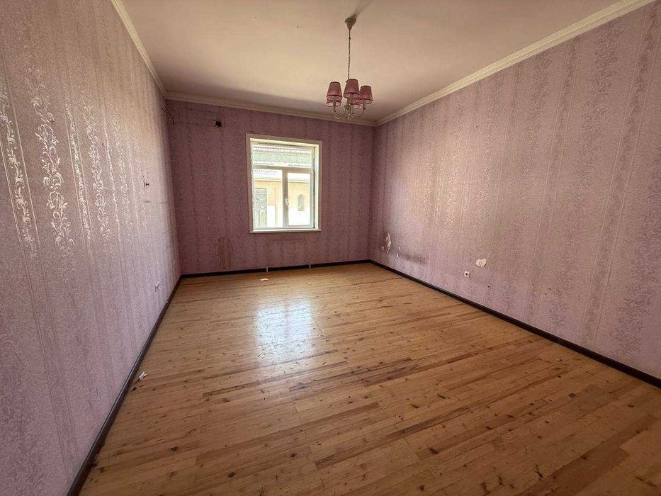 СРОЧНО !! Продается участок в Яшнабаде 12 соток 5 комнат