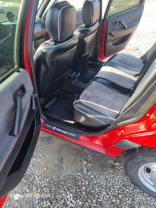 Пассат б3 1991г. 2.0 куб.