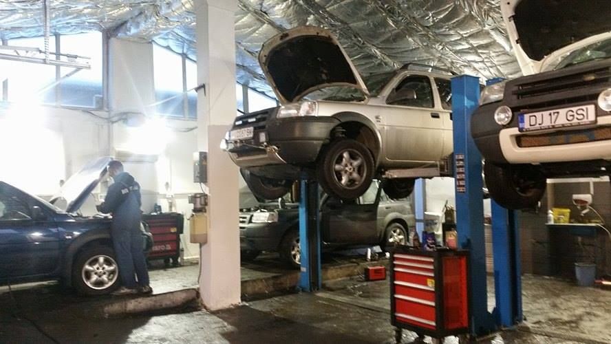 SCHIMB/MUT VOLAN Freelander dreapta-stanga 150E !SERVICE AUTORIZAT!