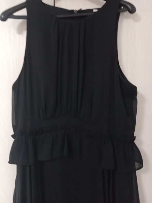 Красивые платье по отличной цене