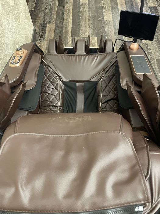 Massaj kreslosi Deyarli ishlatilmagan!