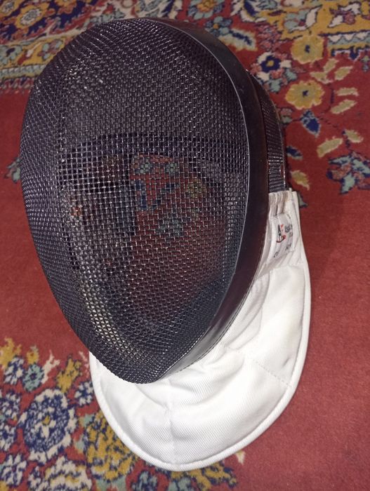 Шлем для фехтования