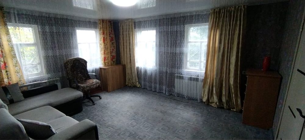 Благоустроенный Дом 4 комнаты.