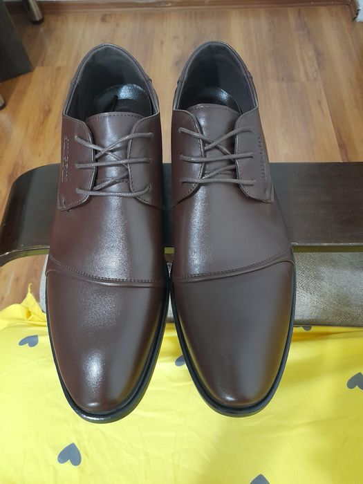 Pantofi de barbati eleganti