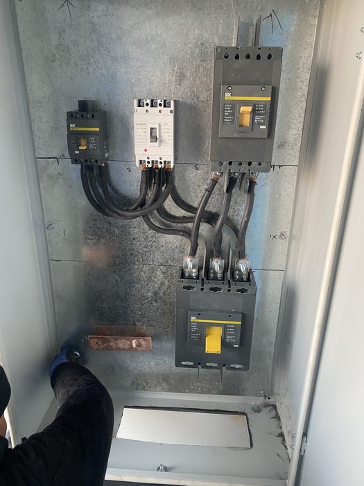 Электрик монтажник