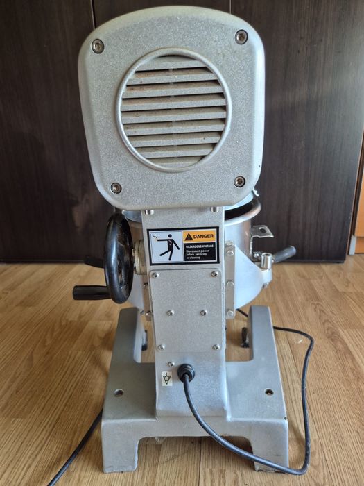 Mixer planetar profesional Kalorik Pro 10L  (PREȚ NEGOCIABIL )