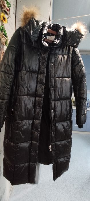 Продам пуховик женский