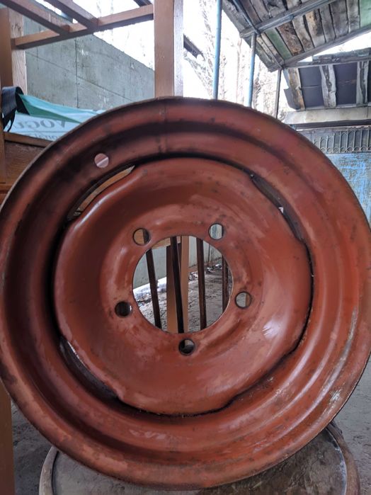 Продам штампованные автомобильные диски