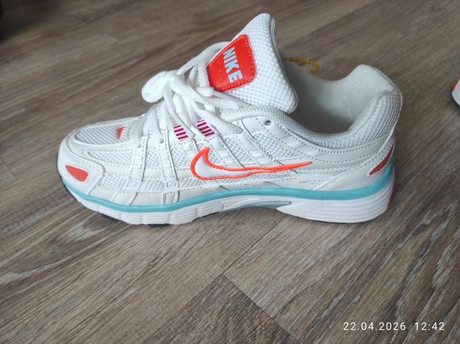 Кроссовки Nike p 6000