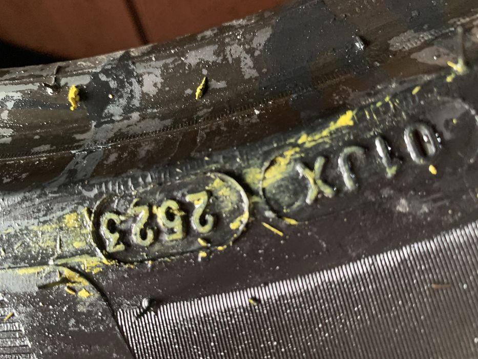 255 45 18 o singură anvelopă de iarnă