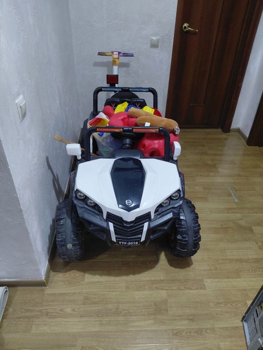 Продаются   не  игрушки  в отличном состояние