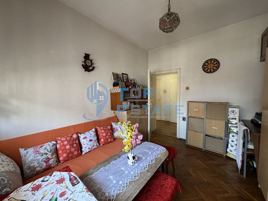 Продава се Тристаен апартамент в Велико Търново, Център - 85 кв.м за 1412 €/кв.м - Снимка #4